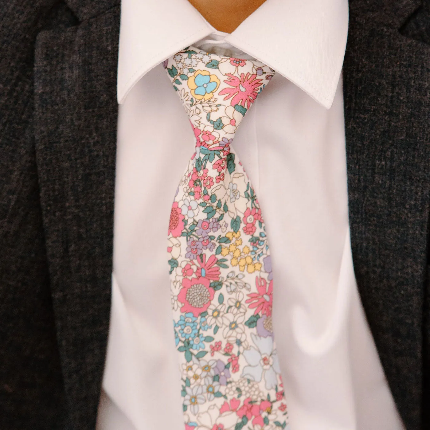 Boys' Tie - Blooming Floral