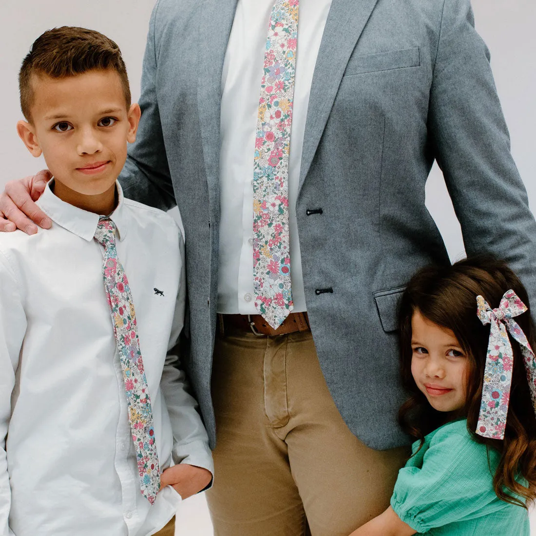Boys' Tie - Blooming Floral